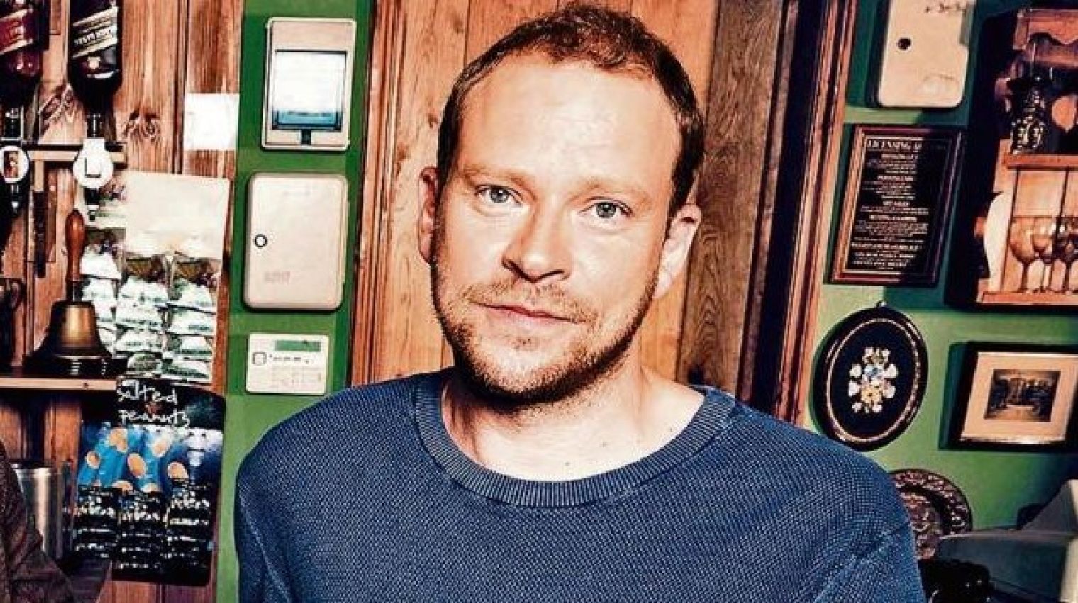 Robert Webb has been nominated for Channel 4's inaugural National Comedy Awards for his role as wannabe pub landlord Andrew in 'Back'. 