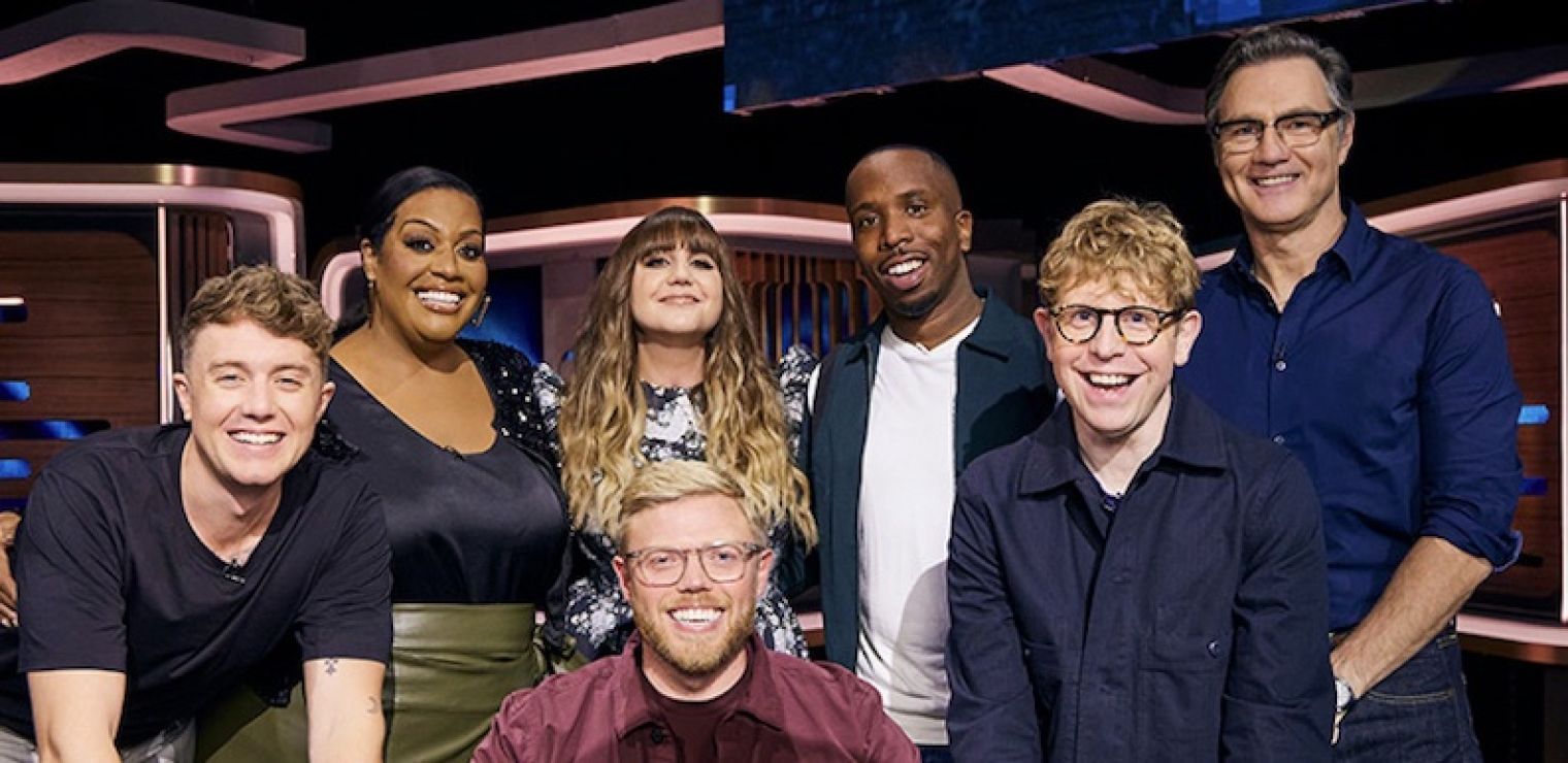 See David Morrissey tonight as a panellist on brand new game show ’Smart TV’, hosted by Rob Beckett