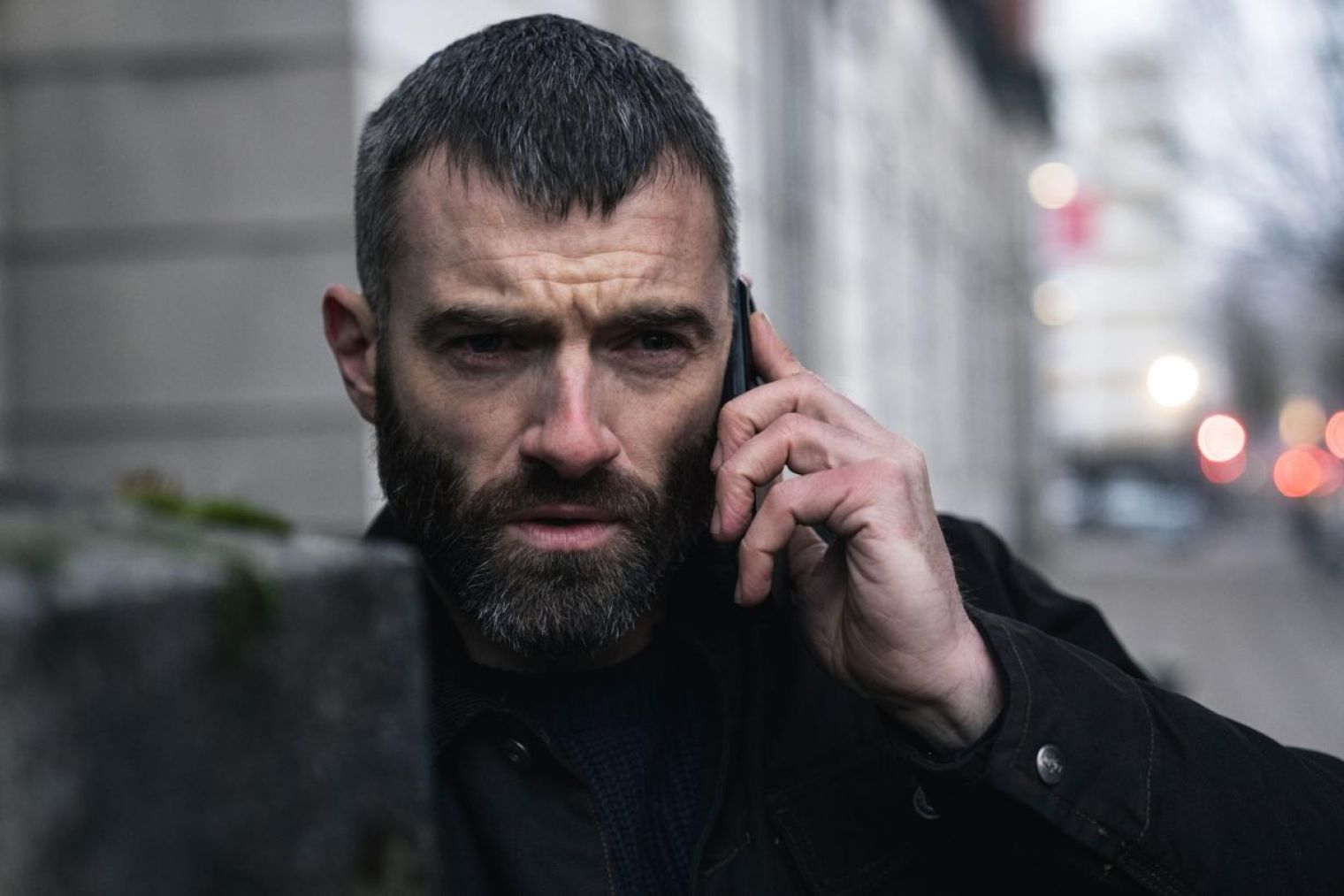 First image released of Stuart Martin in new Channel 4 thriller ‘In Flight’ which is due out later this year